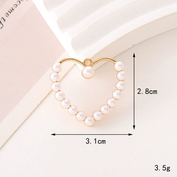 Wholesale Jewelry Zinc Alloy Love Bow Pendant Accessories With Hirback Pattern And Dripping Oil Design For Women