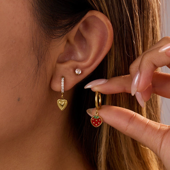 Wholesale 18K Gold Electroplated Strawberry Heartshaped Geometric Stainless Steel Earrings For Women