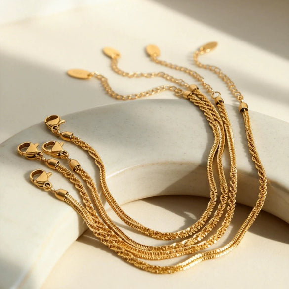 Wholesale 18K Gold Plated Stainless Steel And Zircon Baby's Breath Cauliflower Chain Sparkling Bracelet And Clavicle Necklace Set For Women