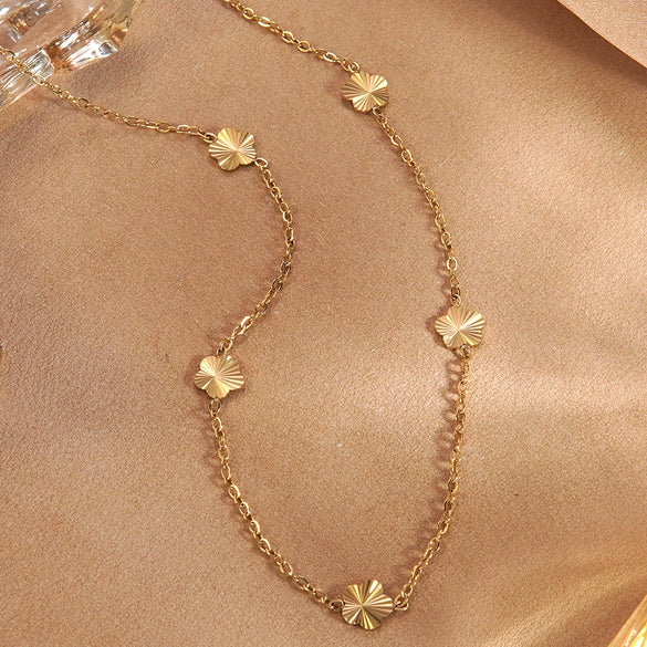 Wholesale 18K Gold Plated Stainless Steel Flower Bracelet And Necklace For Women