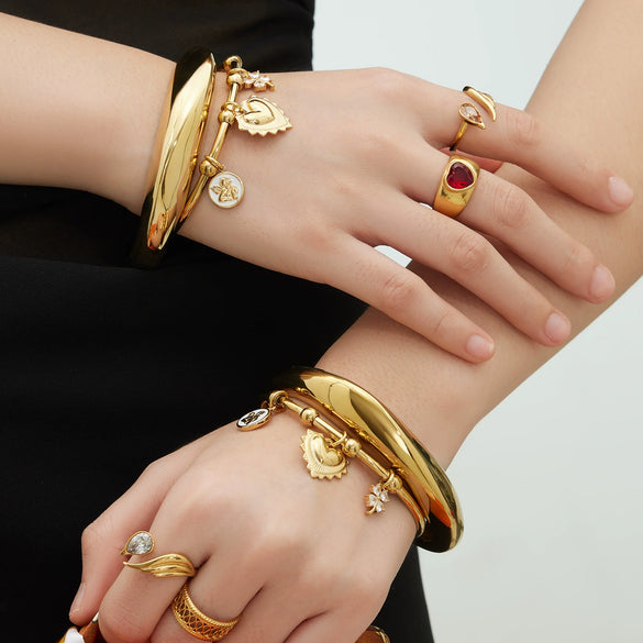 Wholesale 18K Gold Plated Stainless Steel Geometric Flower Heart Cshaped Beveled High Polish Glossy Pendant Bracelet Accessories