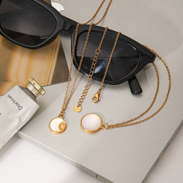 Wholesale 18K Gold Plated Stainless Steel Geometric Sun And Moon Necklace For Women