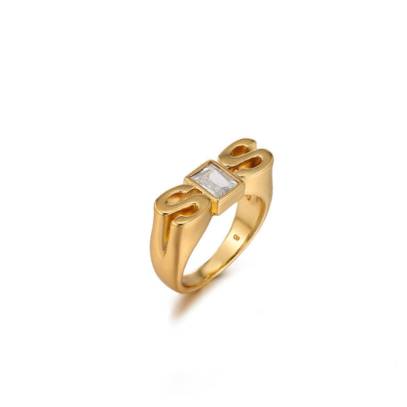Wholesale 18K Goldplated Copper Zircon Threedimensional Stamp Sos Letter Ring Light Luxury Elegant Nonfading Unisex Jewelry
