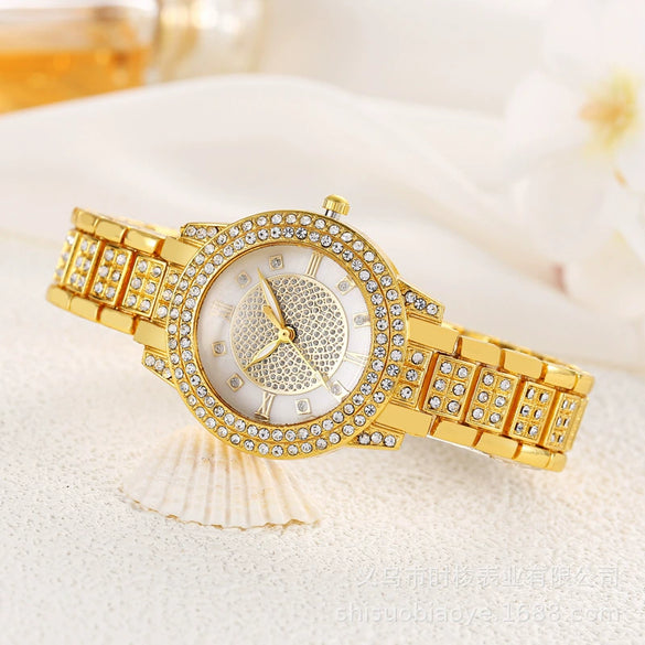 Wholesale Ladies Alloy Watch And Bracelet Set With Gypsophila Rhinestone And Round Dial Leisure Style