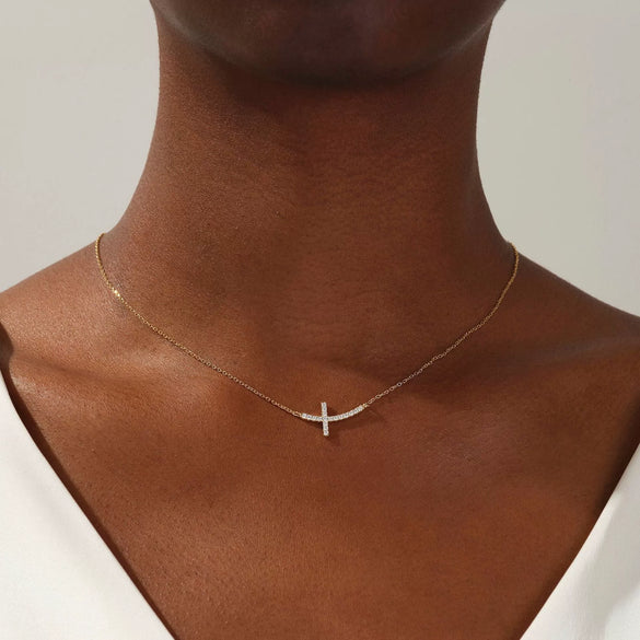 Wholesale Ladies Copper Inlaid Zircon Geometric Handmade Cross O Chain Necklace