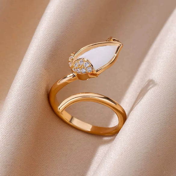 Wholesale Ladies Copper Zircon Inlaid Flower Leaf Fashion Ring With Electroplating