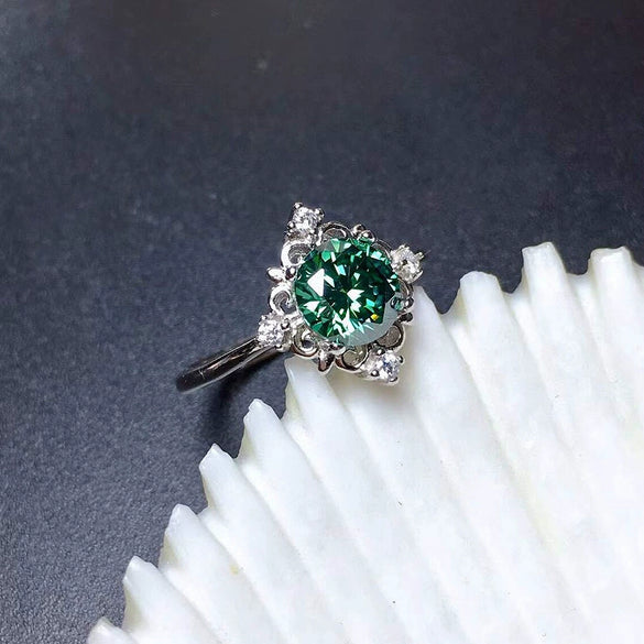 Wholesale Ladies Copper Zircon Ring With Geometric Design And Inlaid Emerald