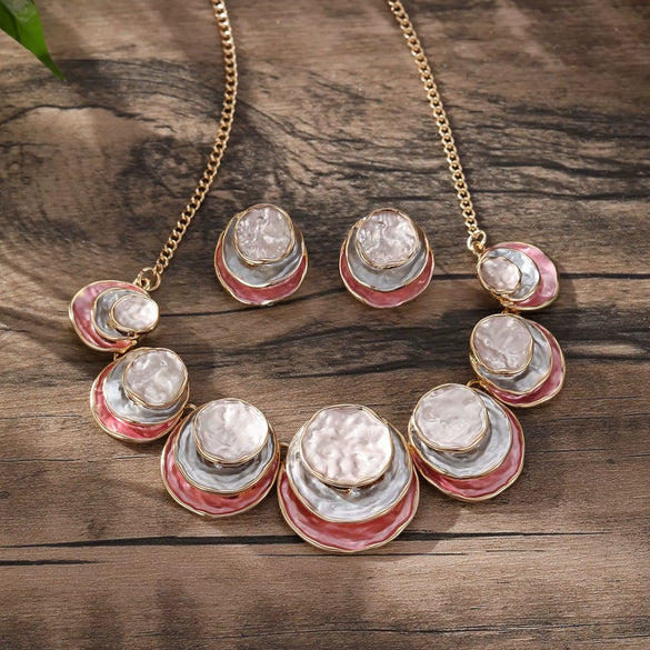 Wholesale Ladies Enamel Geometric Starfish Zinc Alloy Necklace With Paint Oil Processing And Irregular Flower Design