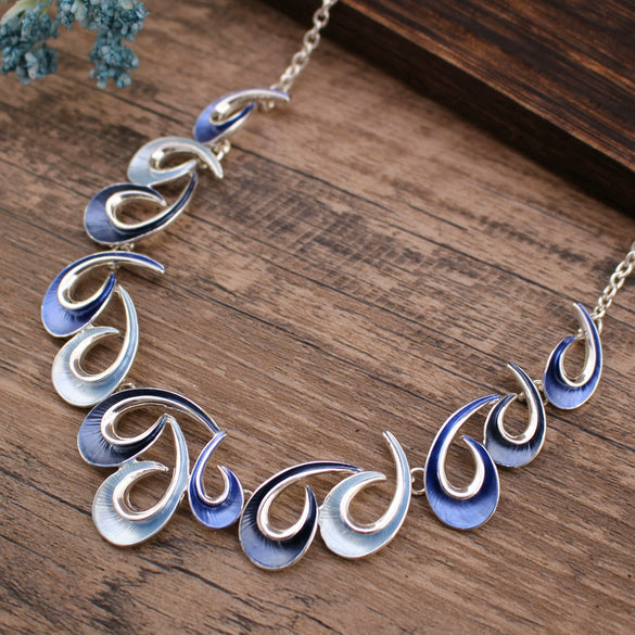 Wholesale Ladies Enamel Geometric Starfish Zinc Alloy Necklace With Paint Oil Processing And Irregular Flower Design
