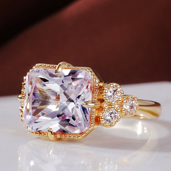 Wholesale Ladies Engagement Ring Copper Gold Plated With Zircon Geometric Style