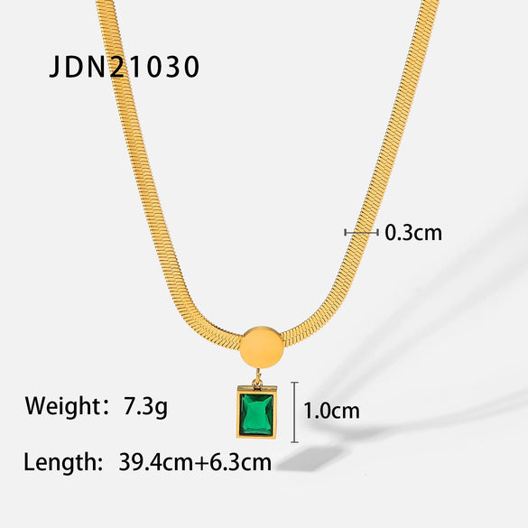 Wholesale Ladies Fashion All Match Ring In Stainless Steel With 18K Gold Plating And Inlaid Green Zircon Geometric Design