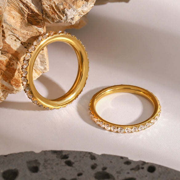 Wholesale Ladies Fashion Jewelry Stainless Steel Full Circle Ring With White Zircon Geometric Pattern And Electroplating Treatment