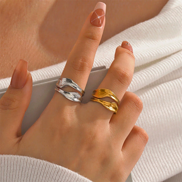 Wholesale Ladies' French Retro Fashion Irregular Shaped 18K Gold Plated Stainless Steel Ring