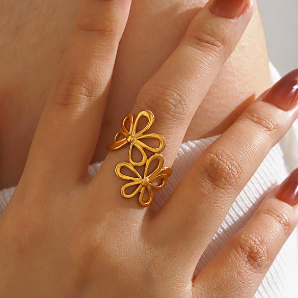 Wholesale Ladies Geometric Flower Stainless Steel Electroplated Ring