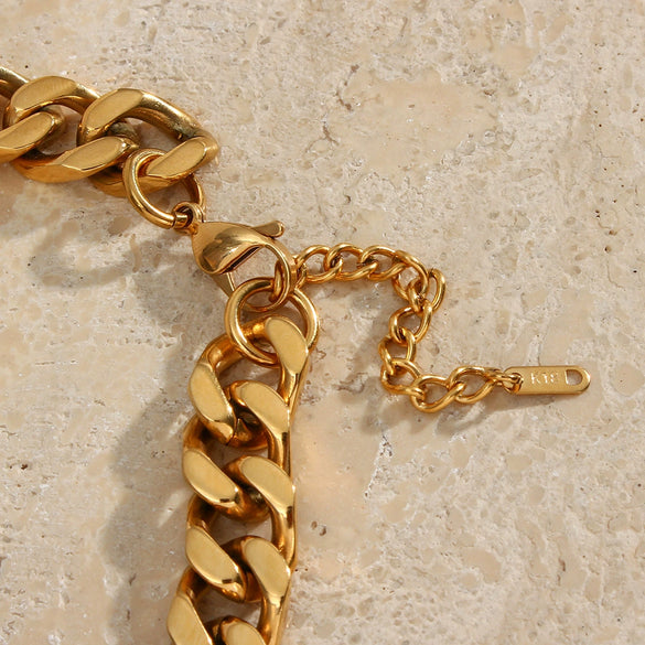 Wholesale Ladies Hiphop Stainless Steel Necklace With Geometric Pattern And Cuban Chain Electroplated
