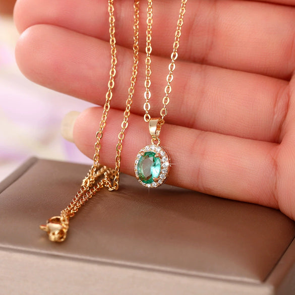 Wholesale Ladies Jewelry Retro Necklace Copper Pendant Mixed Gem Inlay Zircon Geometric Ochain