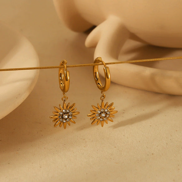 Wholesale Ladies Light Luxury Stainless Steel Earrings With Sunflower Shape And Diamond Design