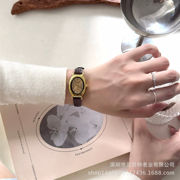 Wholesale Ladies Medieval Style Oval Dial Alloy Case Watch
