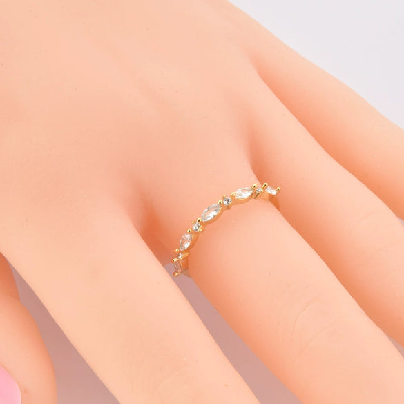 Wholesale Ladies S925 Sterling Silver Stacked Crown Ring With Electroplating For Wedding