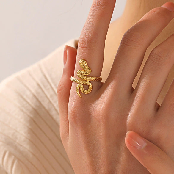 Wholesale Ladies' Serpentine Stainless Steel Ring With Animal Zodiac Pattern 18K Gold Plated