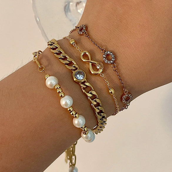 Wholesale Ladies Stainless Steel And 18K Gold Bracelet With Diamond Inlay And Delicate Style