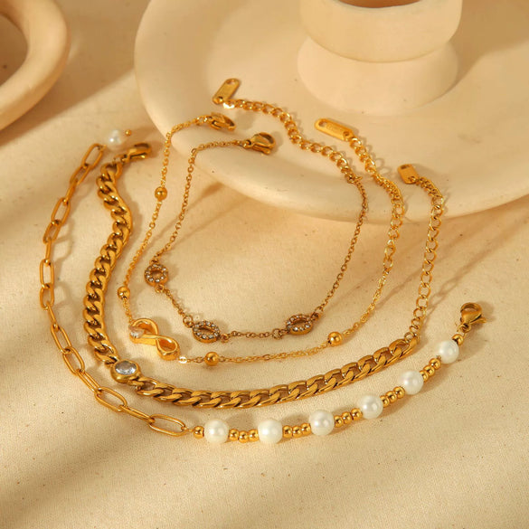 Wholesale Ladies Stainless Steel And 18K Gold Bracelet With Diamond Inlay And Delicate Style