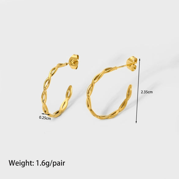 Wholesale Ladies Stainless Steel Earrings With Geometric Design And Electroplating Treatment French Retro Style