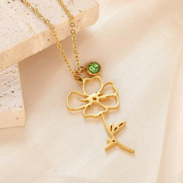 Wholesale Ladies Stainless Steel Flower Necklace Set With Diamonds And O Word Chain