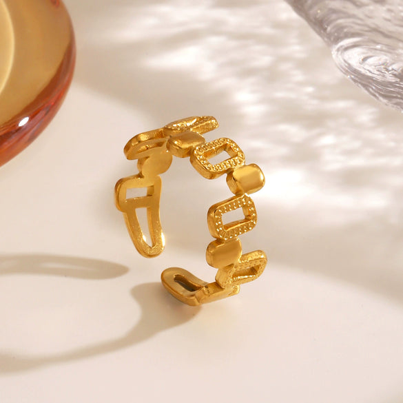 Wholesale Ladies Stainless Steel Geometric Hollow Square Ring 18K Gold Plated