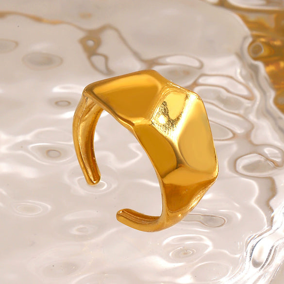 Wholesale Ladies Stainless Steel Geometric Irregular Shaped Ring With Bright Polished And Electroplating Treatment