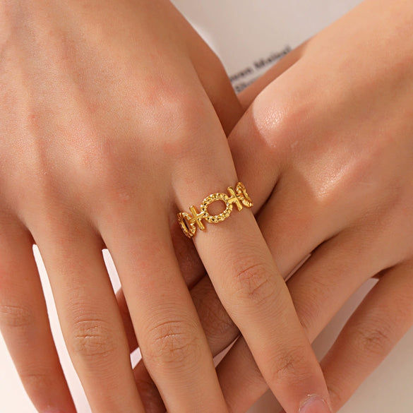 Wholesale Ladies Stainless Steel Geometric Opening Adjustable Ring With Electroplating