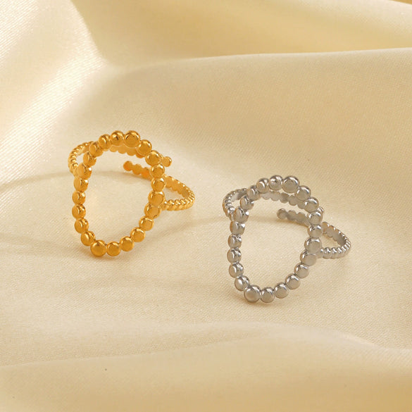 Wholesale Ladies Stainless Steel Geometric Oval Hollow Ring With 18K Gold Plated Electroplating
