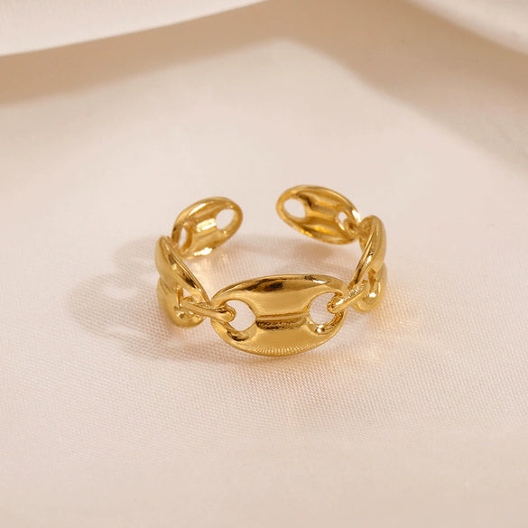 Wholesale Ladies Stainless Steel Geometric Pig Nose Ring 18K Gold Plated