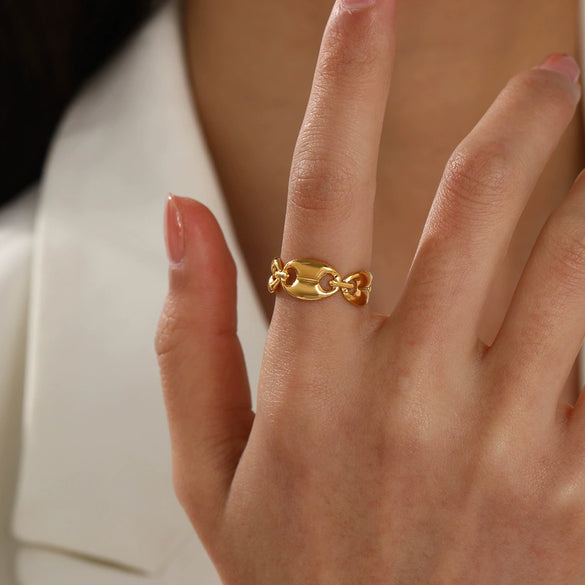 Wholesale Ladies Stainless Steel Geometric Pig Nose Ring 18K Gold Plated