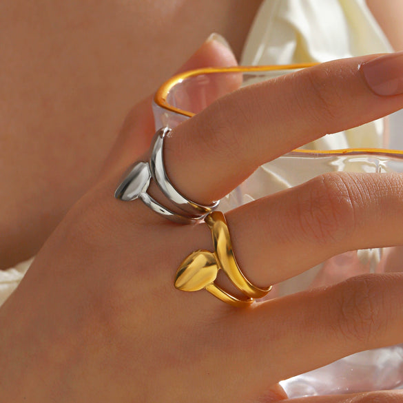 Wholesale Ladies Stainless Steel Geometric Round And Drop Shape Ring 18K Gold Plated Electroplating Style