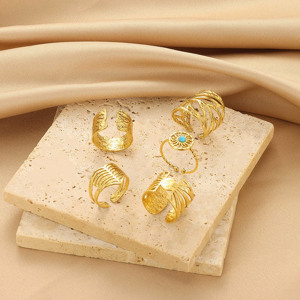 Wholesale Ladies Stainless Steel Heart Shaped Geometric Wide Open Ring Gold Plated