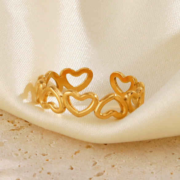 Wholesale Ladies Stainless Steel Hollow Heart Ring With Electroplating Hip Hop And Simple Style