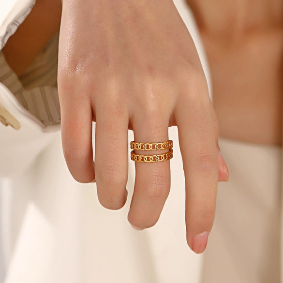 Wholesale Ladies Stainless Steel Ring With Geometric Pattern And Double Chain Opening Adjustable Real Gold Plating