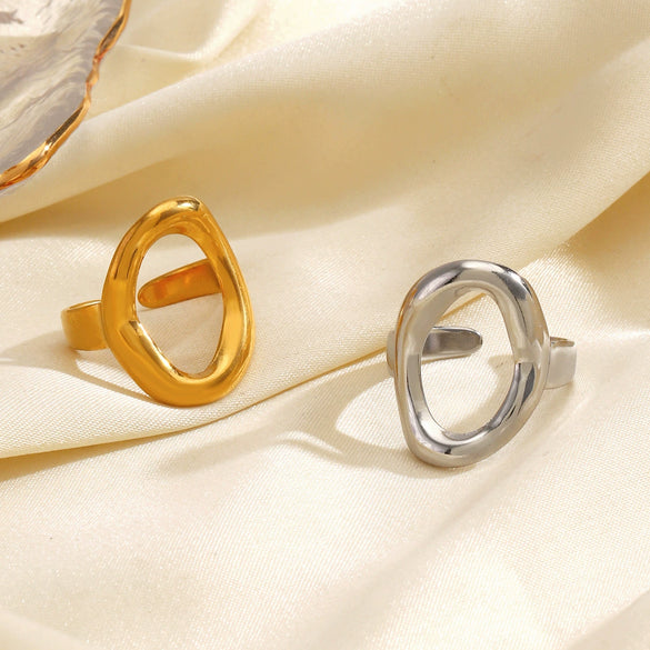Wholesale Ladies Stainless Steel Simple Style Irregular Oval Geometric Ring With Electroplating Design