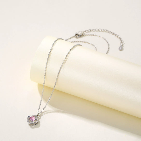 Wholesale Ladies Titanium Steel Ochain Inlaid Artificial Zircon Fourleaf Clover Light Luxury Necklace
