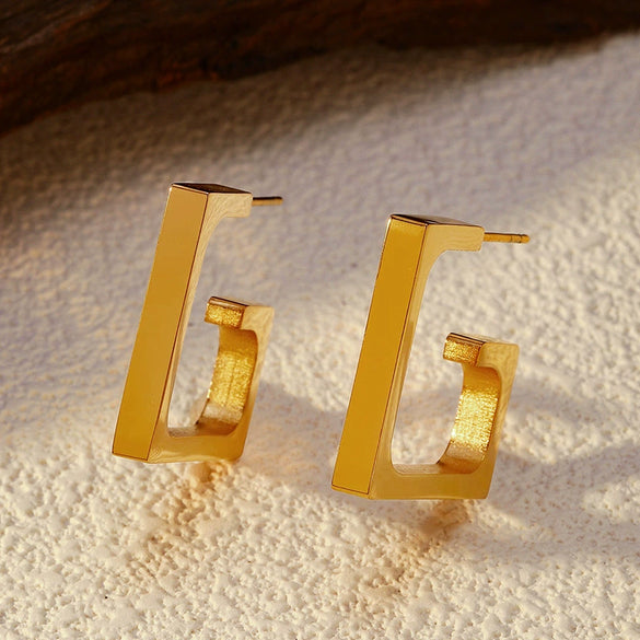 Wholesale Ladies Ushaped Geometric Ins Style 18K Gold Electroplated Stainless Steel Earrings