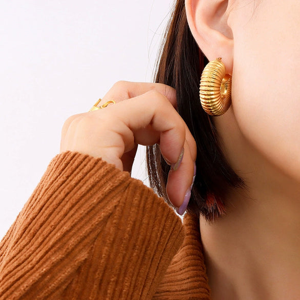 Wholesale Ladies Ushaped Geometric Titanium Steel Earrings With 18K Real Gold Electroplating
