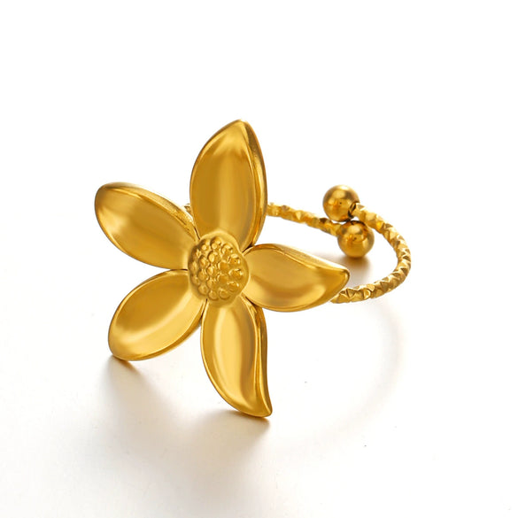 Wholesale Lady's Exquisite Flower Shaped Stainless Steel Hip Hop Ring With Electroplating