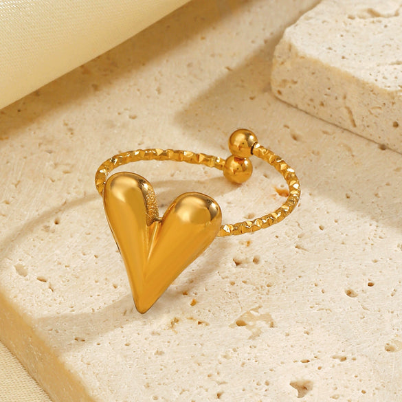 Wholesale Lady's Heartshaped Stainless Steel Ring With Electroplating