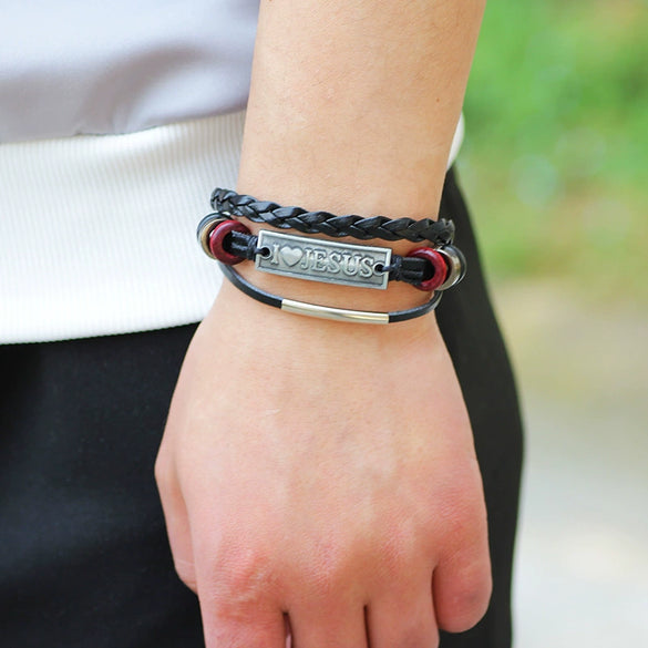 Wholesale Leather And Alloy Bracelet With Heart Pattern And Dripping Oil Treatment