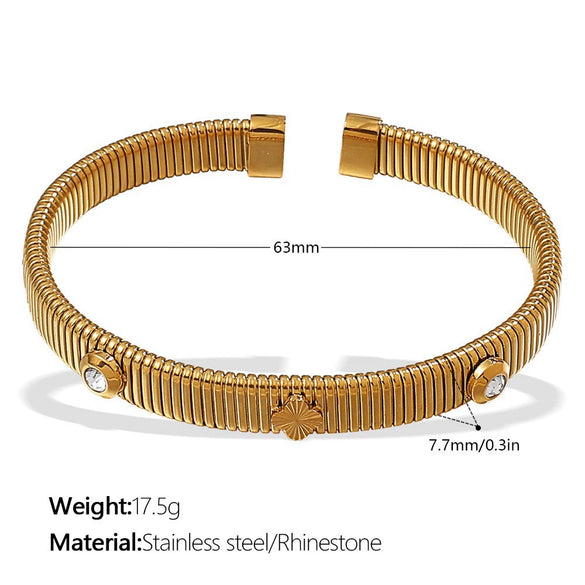 Wholesale Light Luxury Allmatch Fourleaf Clover Stripe Stretch Trend Highgrade Design 316L Stainless Steel Electroplated Bracelet
