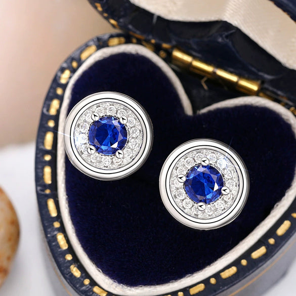 Wholesale Light Luxury Classic Round Copper Ear Studs With Imitation Diamond And Geometric Zirconia For Women