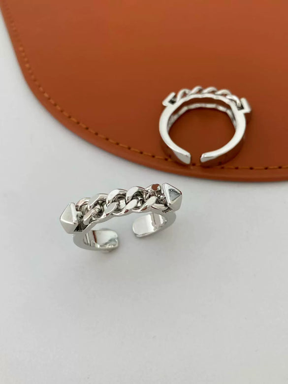 Wholesale Light Luxury Copper Goldplated Chain Ring Jewelry Accessories