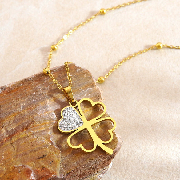 Wholesale Light Luxury Electroplated Four Leaf Flower Stainless Steel Necklace For Women
