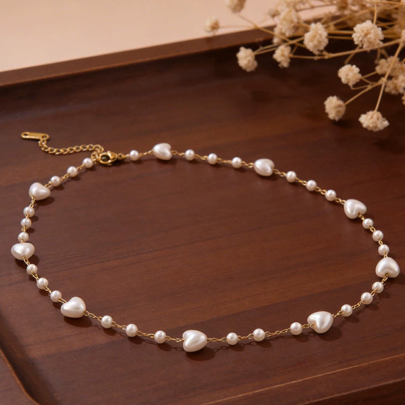 Wholesale Light Luxury Electroplated Stainless Steel Heartshaped Pearl Clavicle Necklace For Women